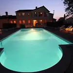 Villa Mala